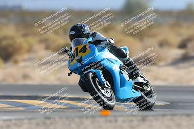 media/Nov-16-2024-CVMA (Sat) [[0e4bb1f32f]]/Race 9-Amateur Supersport Middleweight/